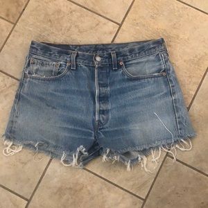 Levi's 501 cutoffs